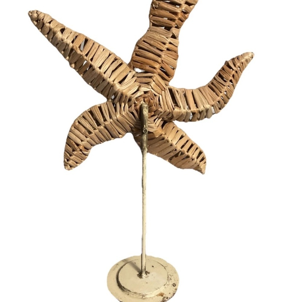Natural Woven Rattan Wicker Starfish Sculpture Metal Stand Coastal Decor - Picture 2 of 5